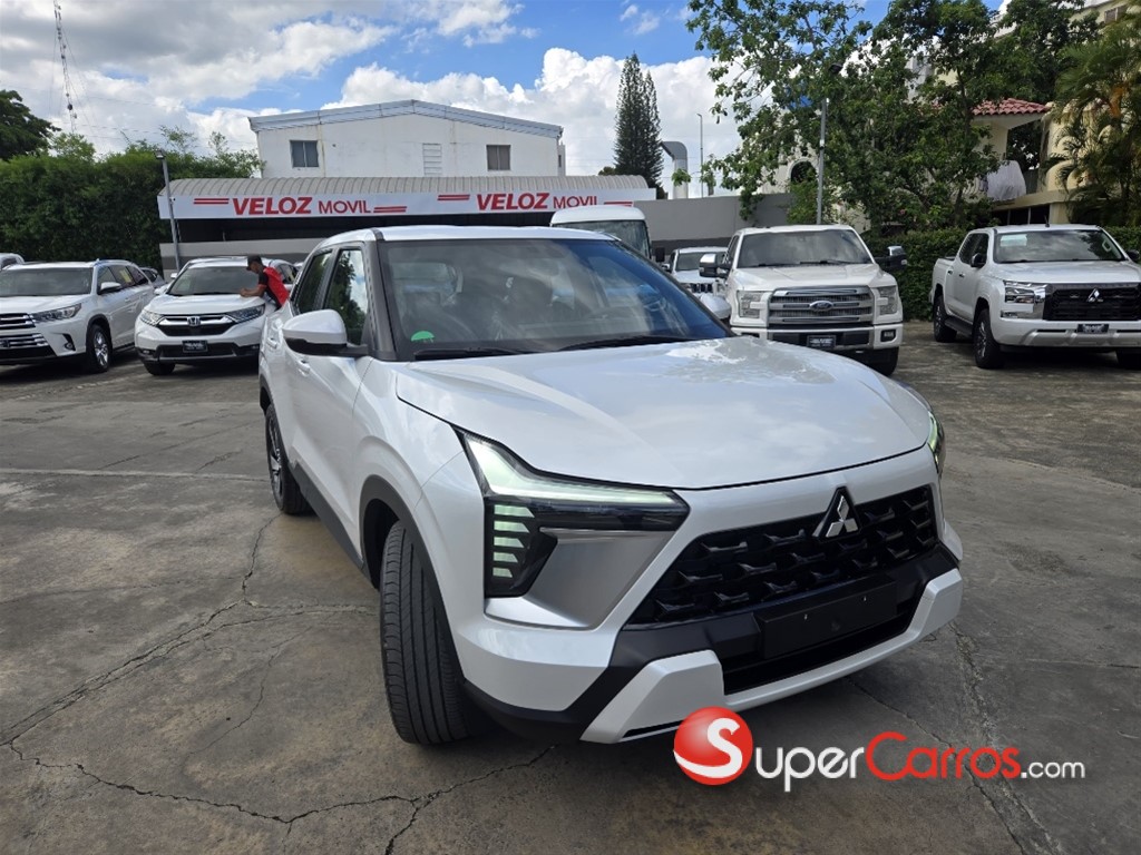 2027 Mitsubishi Motors Outlander Sport — foto 2 / 8