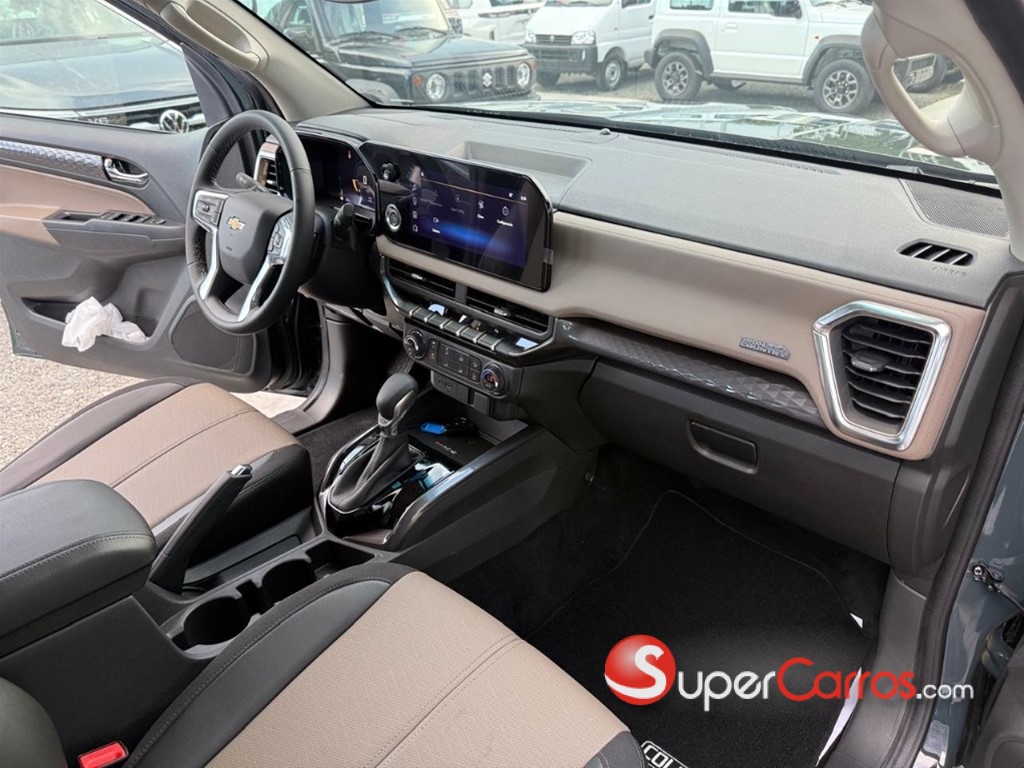 2025 Chevrolet Colorado Highcountry — foto 6 / 9