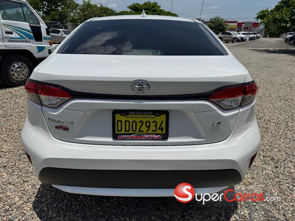 2020 Toyota Corolla LE — foto 6 / 12