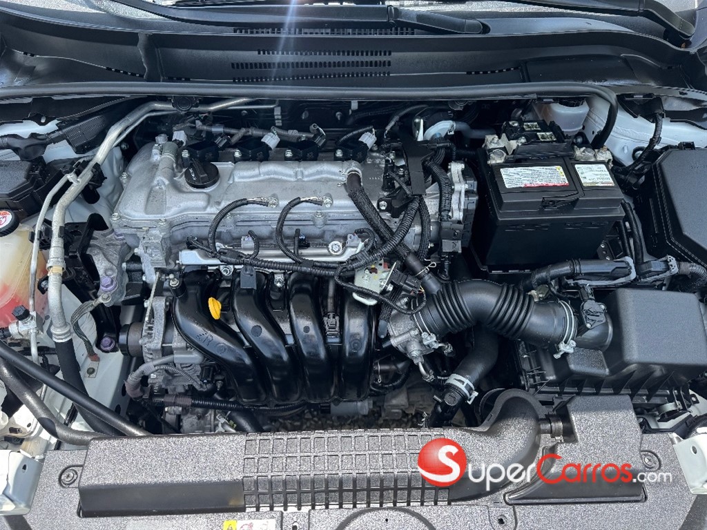 2020 Toyota Corolla LE — foto 11 / 12