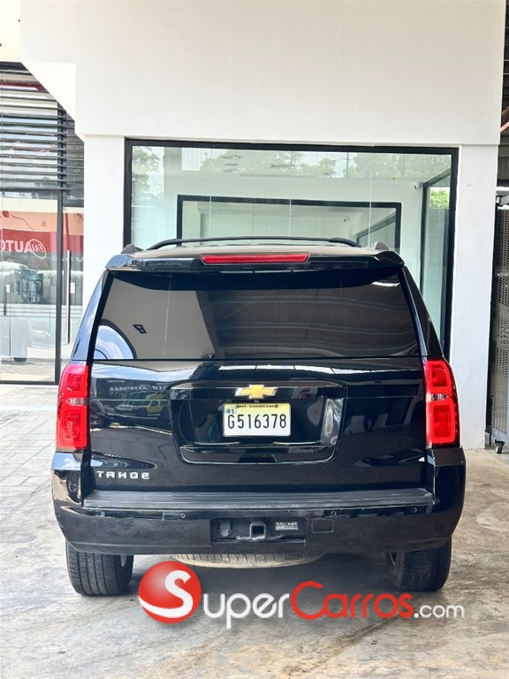 2015 Chevrolet Tahoe LT — foto 4 / 12