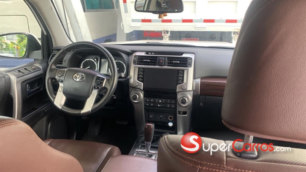 2020 Toyota 4 Runner Limited — foto 5 / 5