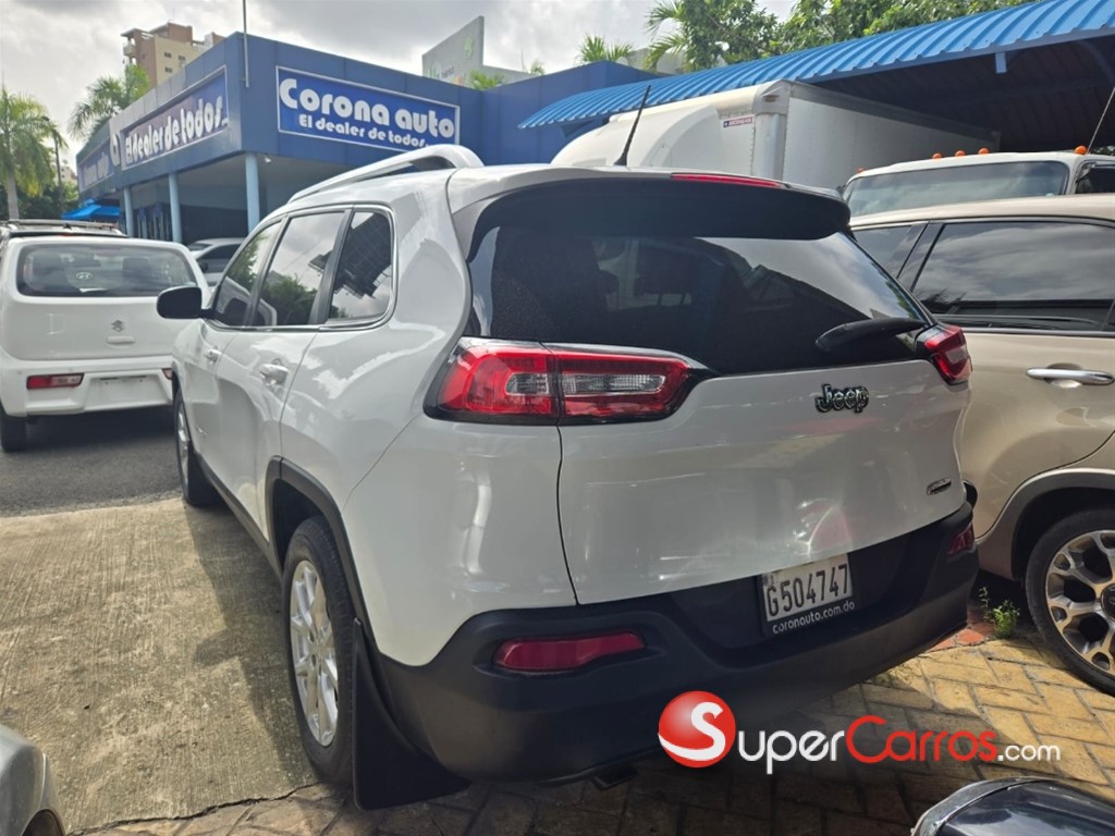2014 Jeep Cherokee Latitude — foto 8 / 10