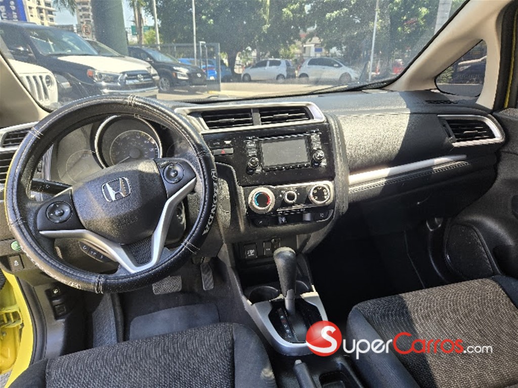 2016 Honda Fit LX — foto 9 / 11