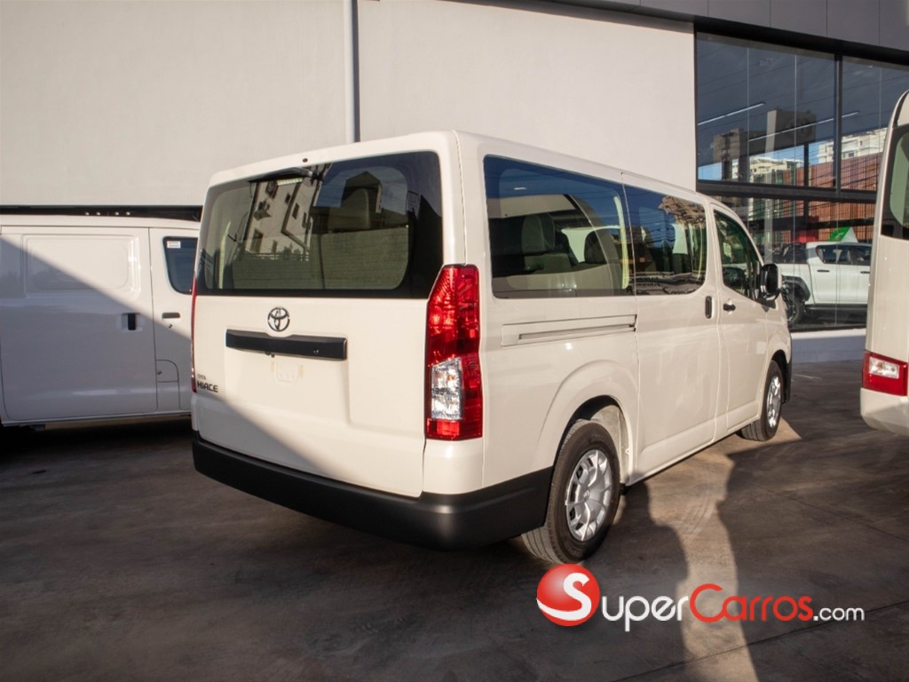2026 Toyota Hiace — foto 3 / 12