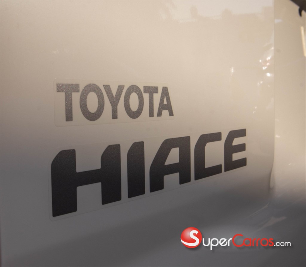 2026 Toyota Hiace — foto 4 / 12