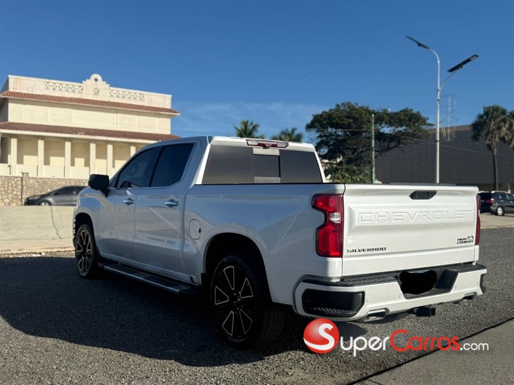 2020 Chevrolet Silverado High Country Duramax — foto 4 / 11