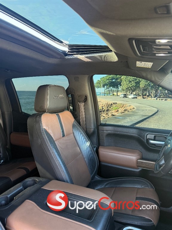 2020 Chevrolet Silverado High Country Duramax — foto 7 / 11