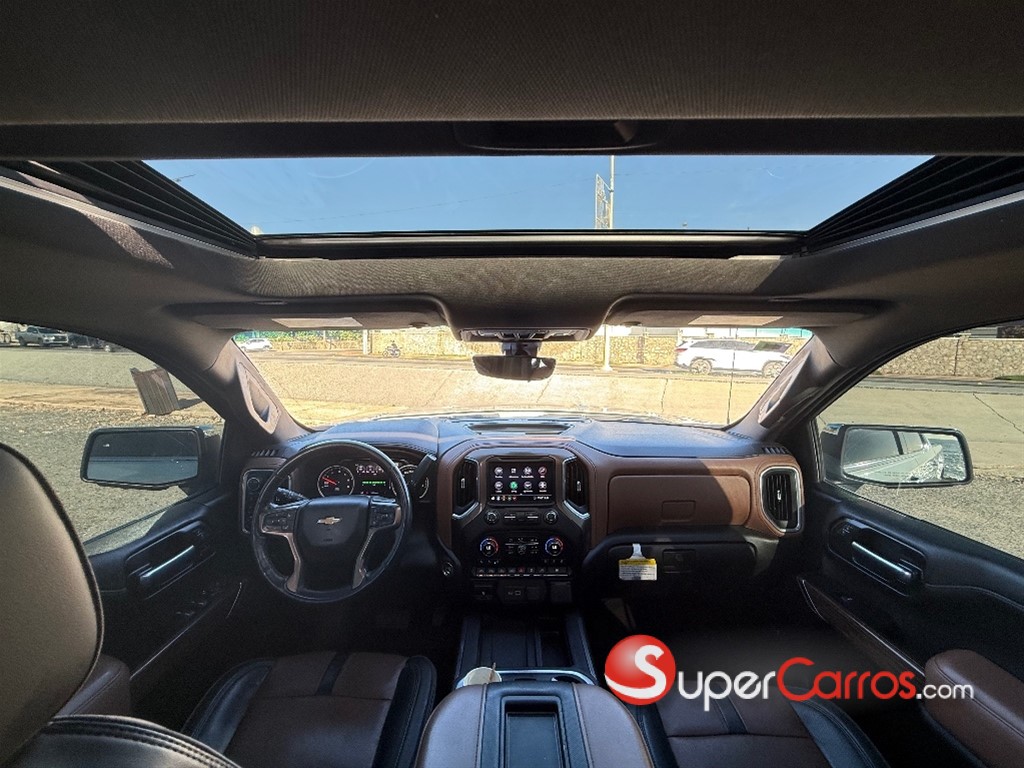 2020 Chevrolet Silverado High Country Duramax — foto 8 / 11