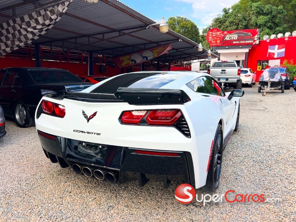 2014 Chevrolet Corvette Stingray — foto 7 / 12