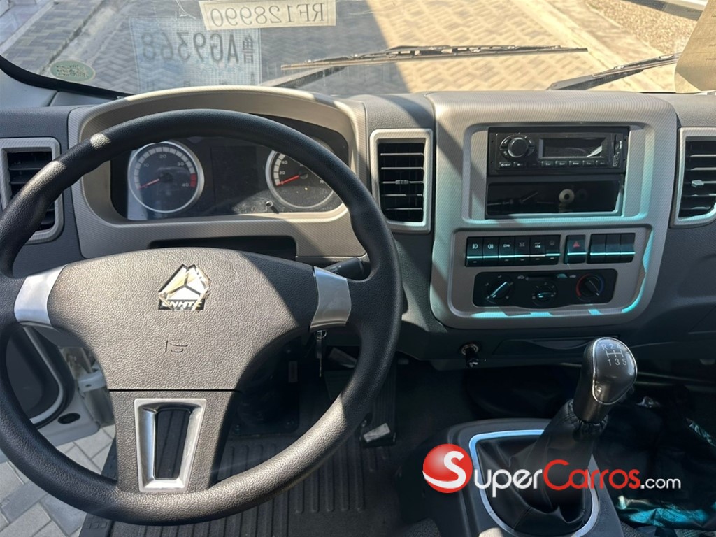 2025 Sinotruk Howo — foto 4 / 5