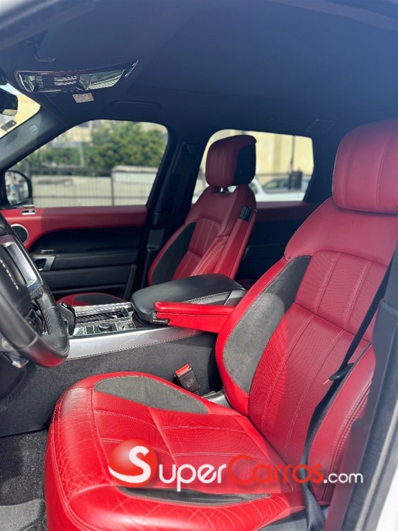 2021 Land Rover Range Rover Sport HSE — foto 9 / 10