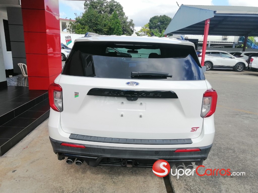 2020 Ford Explorer ST — foto 6 / 12
