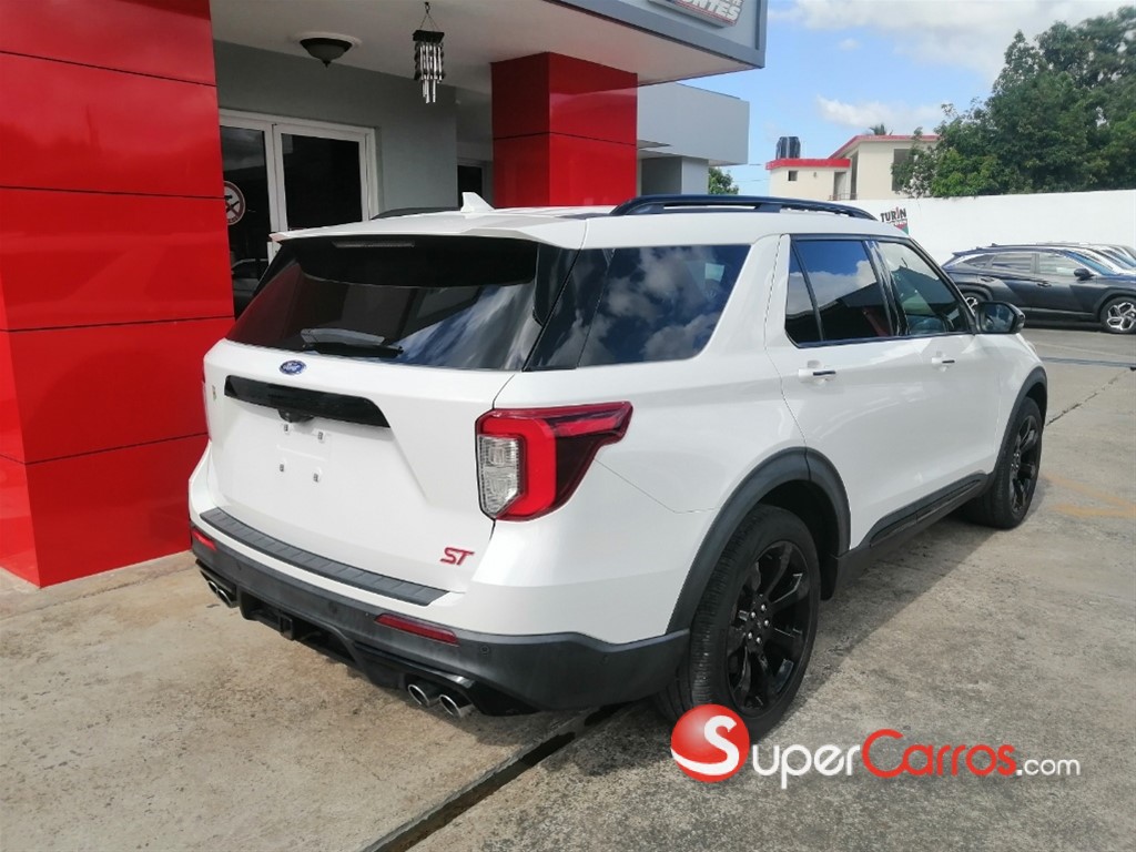 2020 Ford Explorer ST — foto 7 / 12