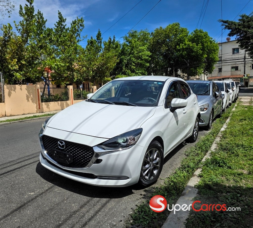 2021 Mazda 2 — foto 7 / 12