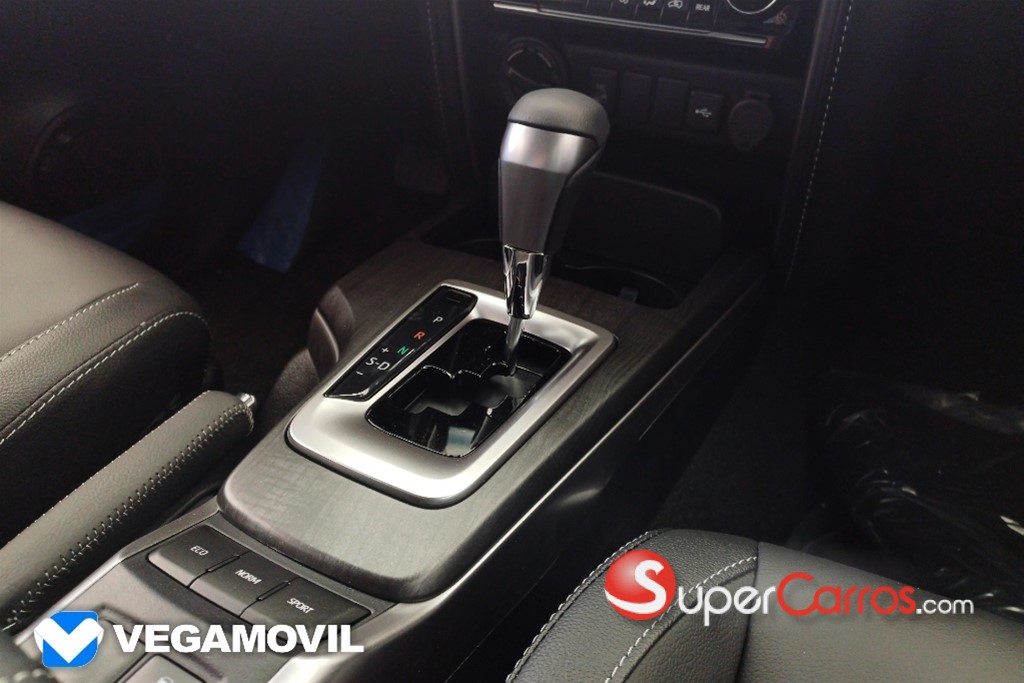 2025 Toyota Fortuner SRV TSS — foto 12 / 12