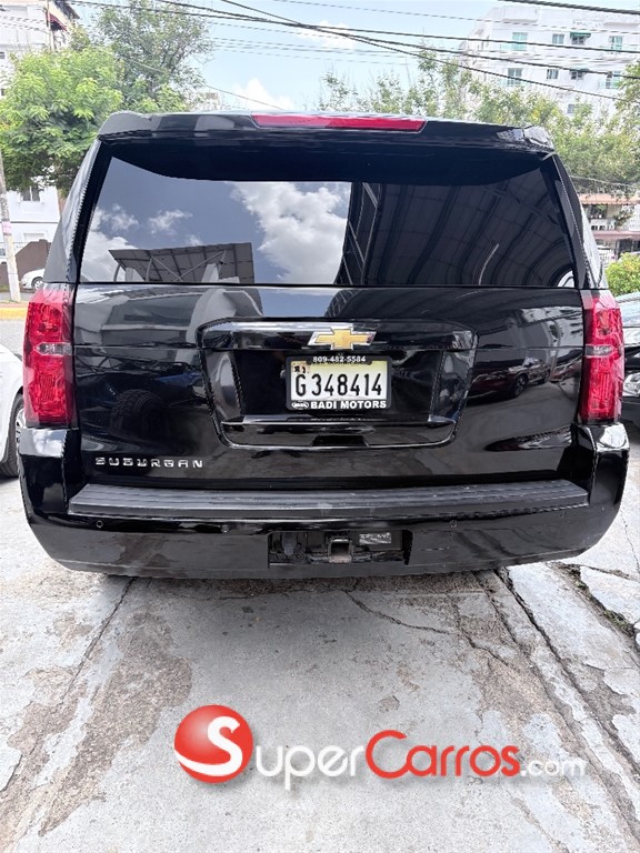 2015 Chevrolet Suburban — foto 7 / 10