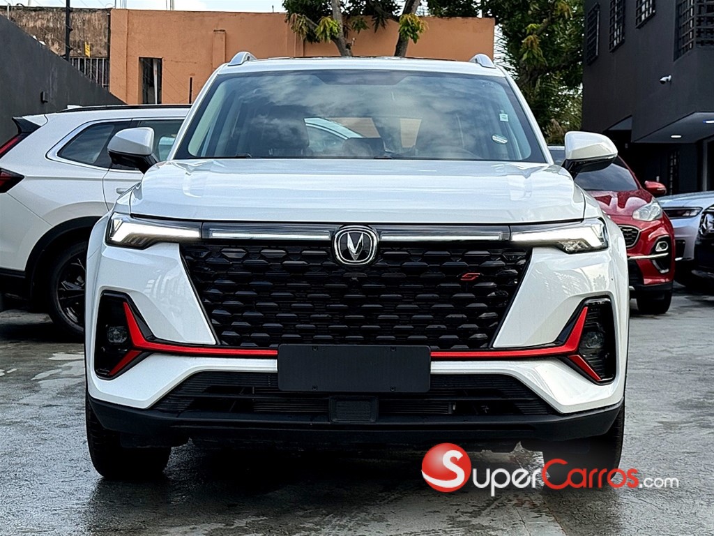 2027 Changan CS 35 Plus — foto 2 / 11