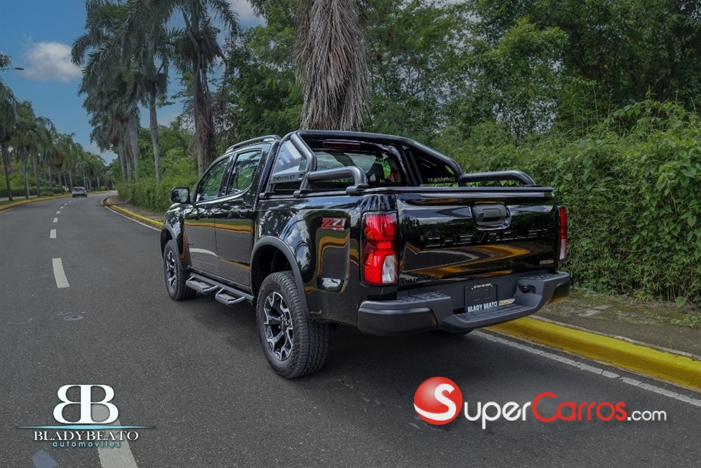 2026 Chevrolet Colorado Z71 — foto 9 / 11