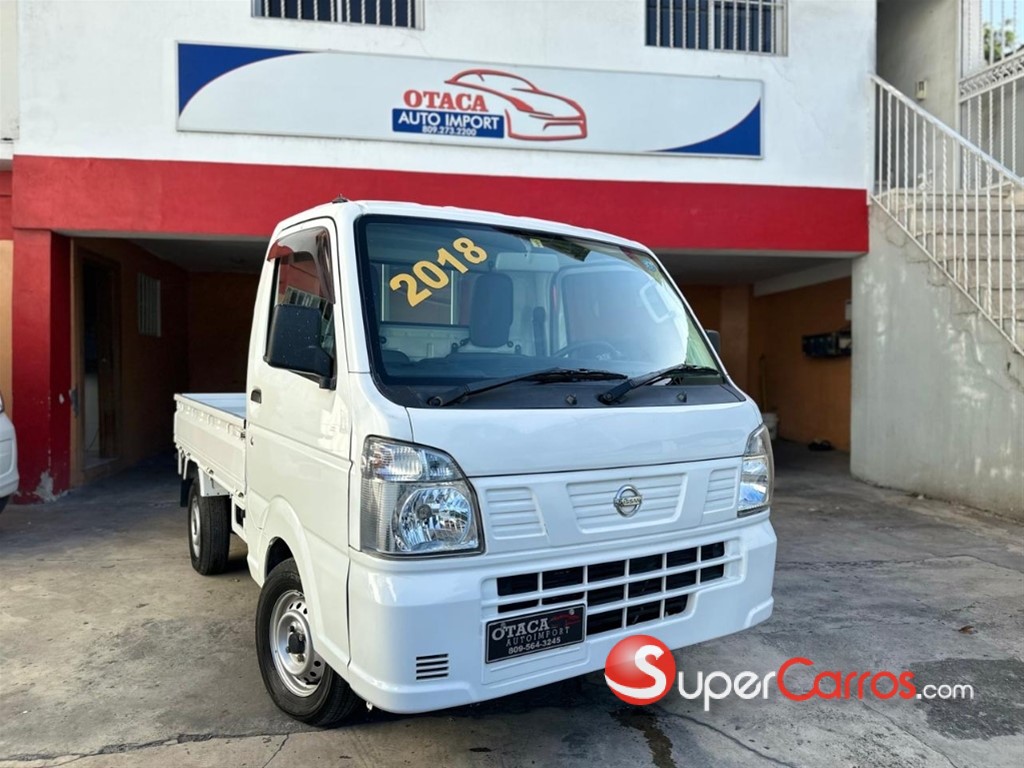 2018 Nissan NT 100