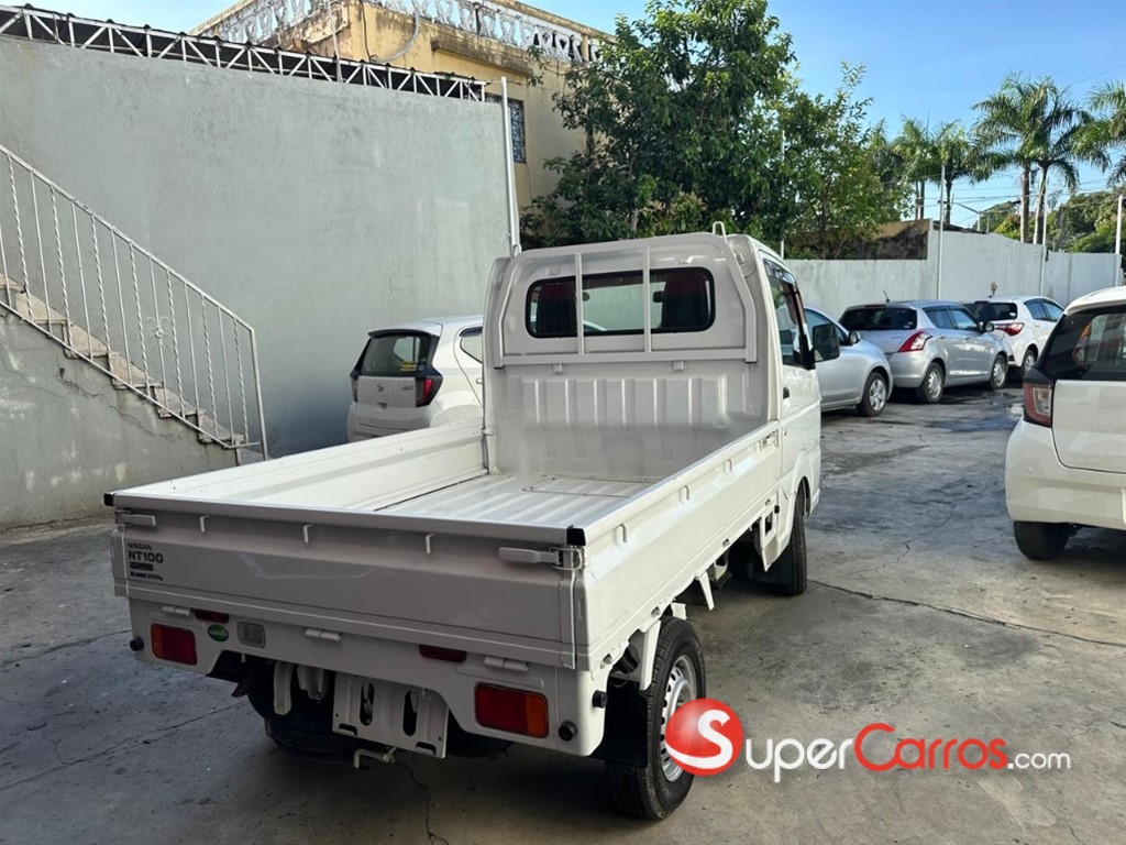 2018 Nissan NT 100 — foto 3 / 6