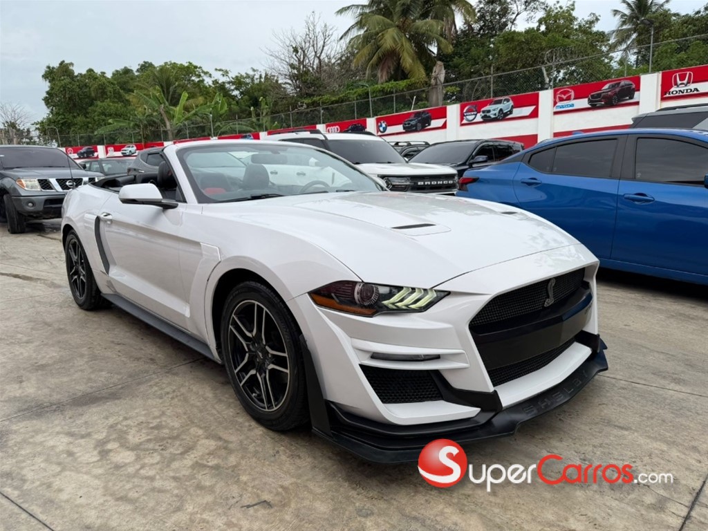 2019 Ford Mustang Ecoboost — foto 3 / 10