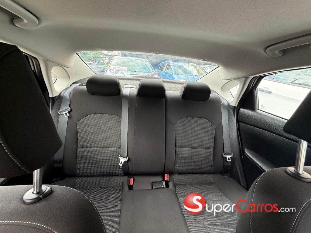 2020 Kia Forte LXS — foto 5 / 11