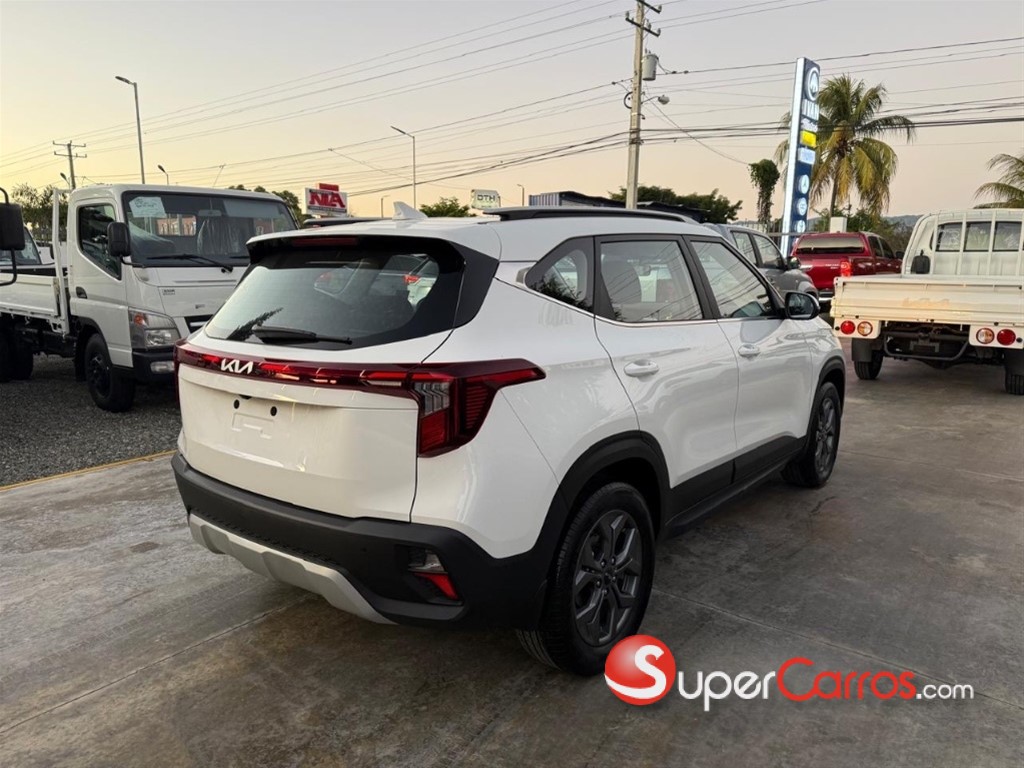2026 Kia Seltos Luxury — foto 5 / 9