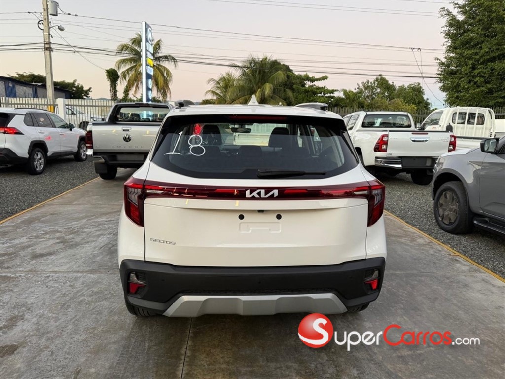 2026 Kia Seltos Luxury — foto 6 / 9