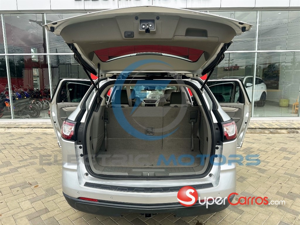 2015 Chevrolet Traverse LT — foto 9 / 11