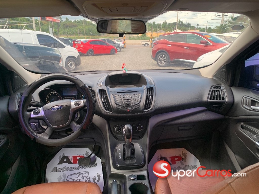 2014 Ford Escape — foto 4 / 10