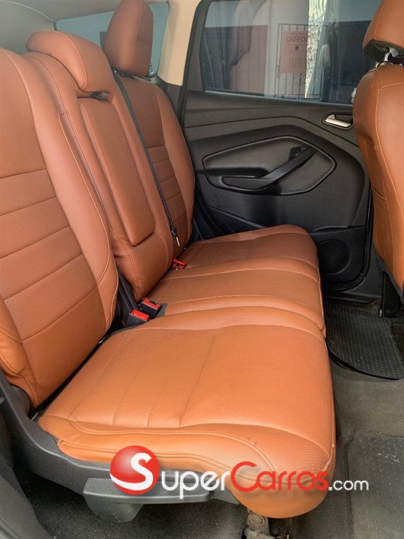 2014 Ford Escape — foto 6 / 10