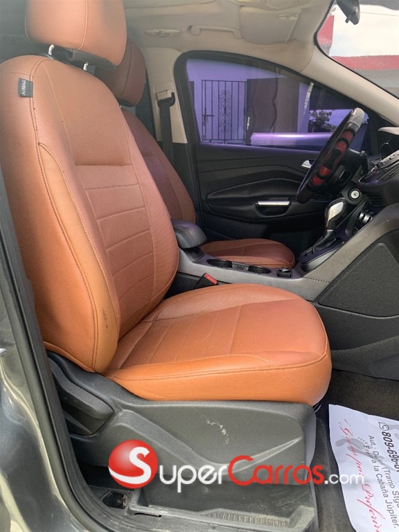 2014 Ford Escape — foto 7 / 10