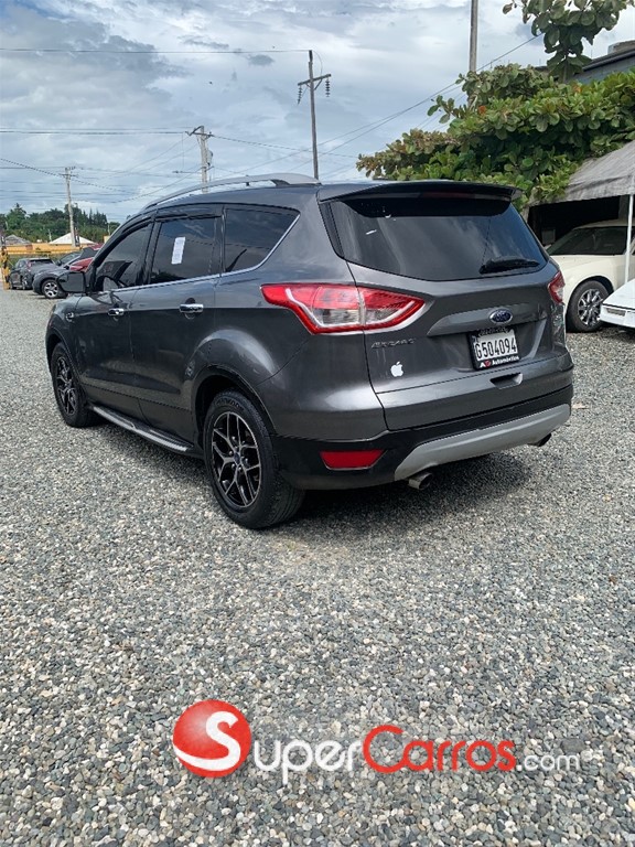 2014 Ford Escape — foto 8 / 10