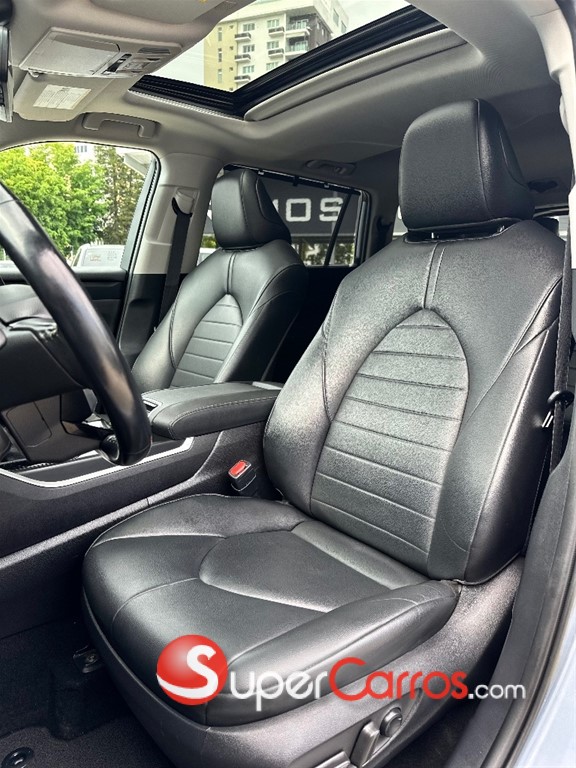 2020 Toyota Highlander XLE — foto 6 / 12