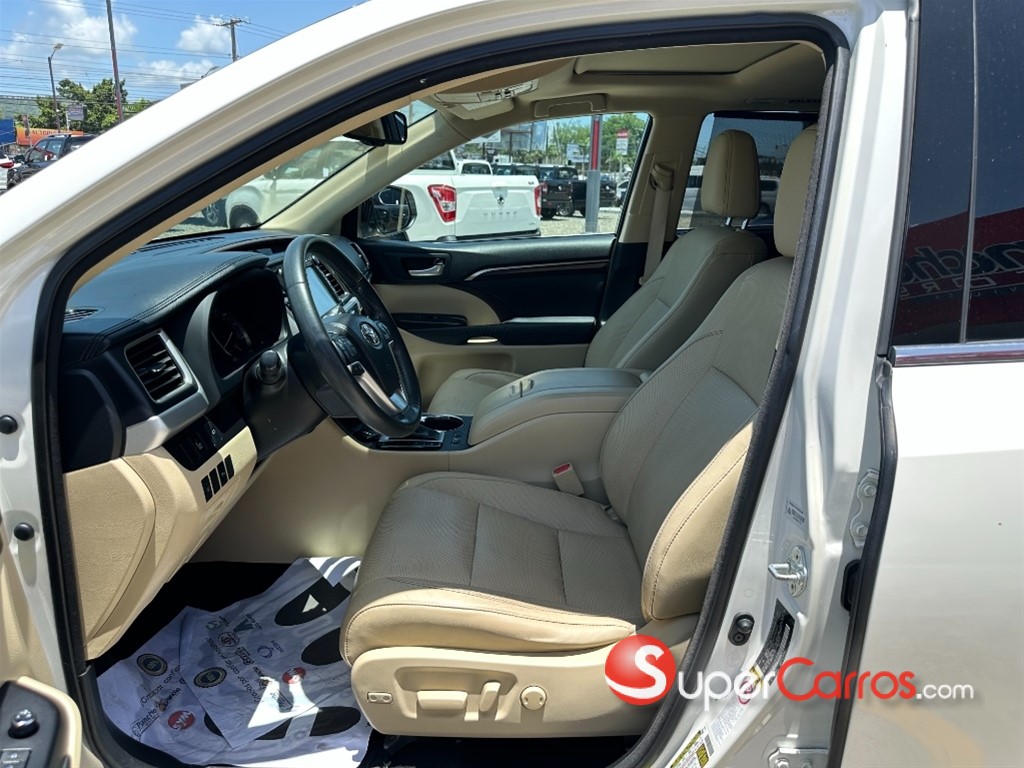 2015 Toyota Highlander Limited — foto 5 / 11