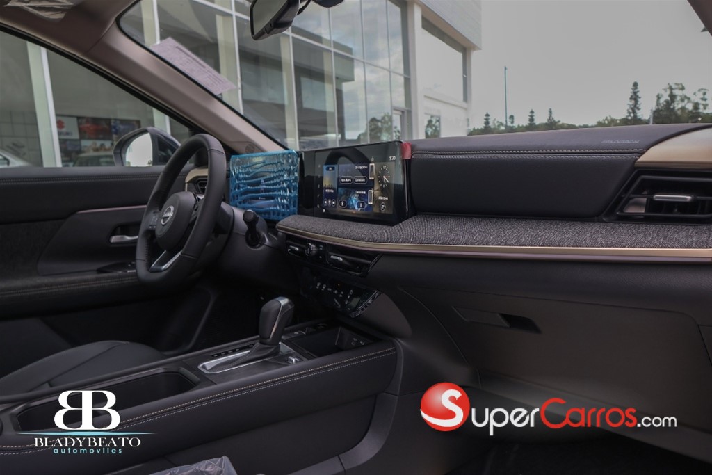 2027 Nissan Kicks Exclusive — foto 4 / 11