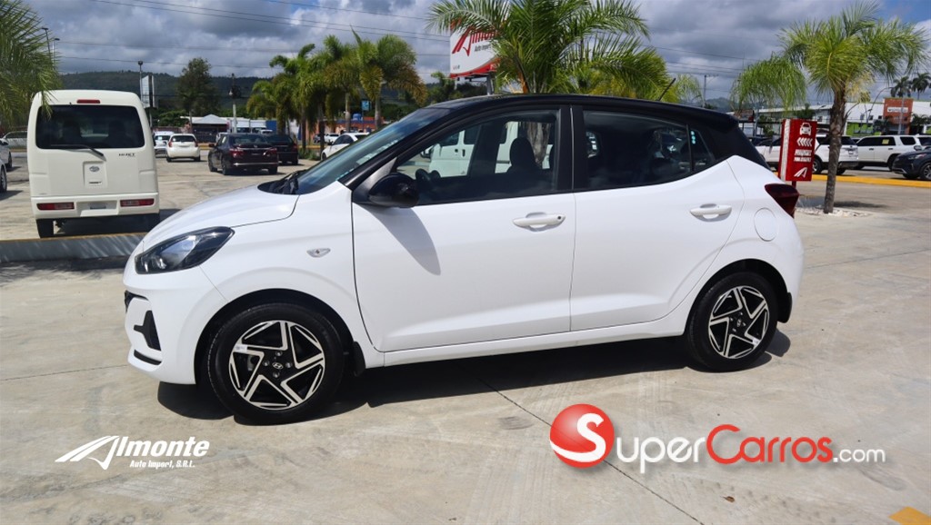 2025 Hyundai i 10 — foto 2 / 12
