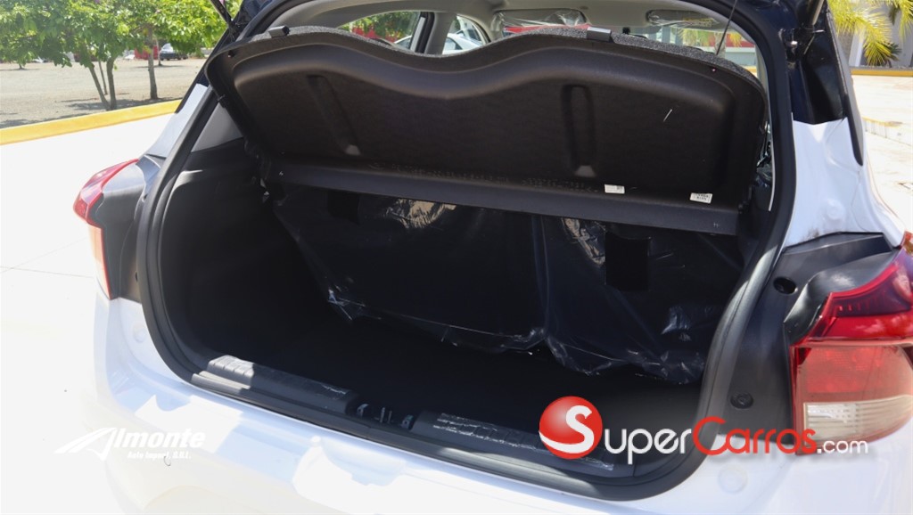 2025 Hyundai i 10 — foto 10 / 12