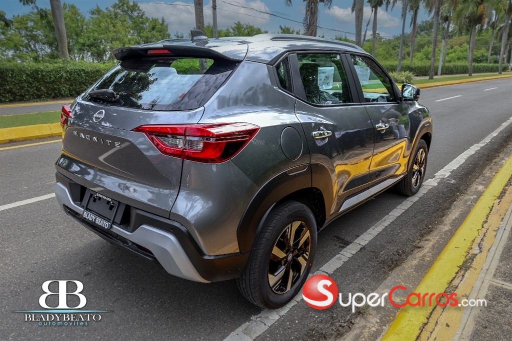 2026 Nissan Magnite Advanced — foto 10 / 11