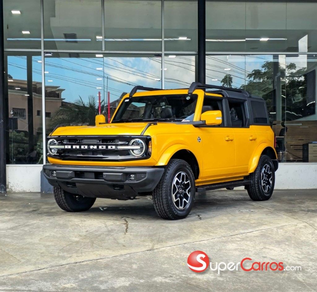 2022 Ford Bronco Outer Banks