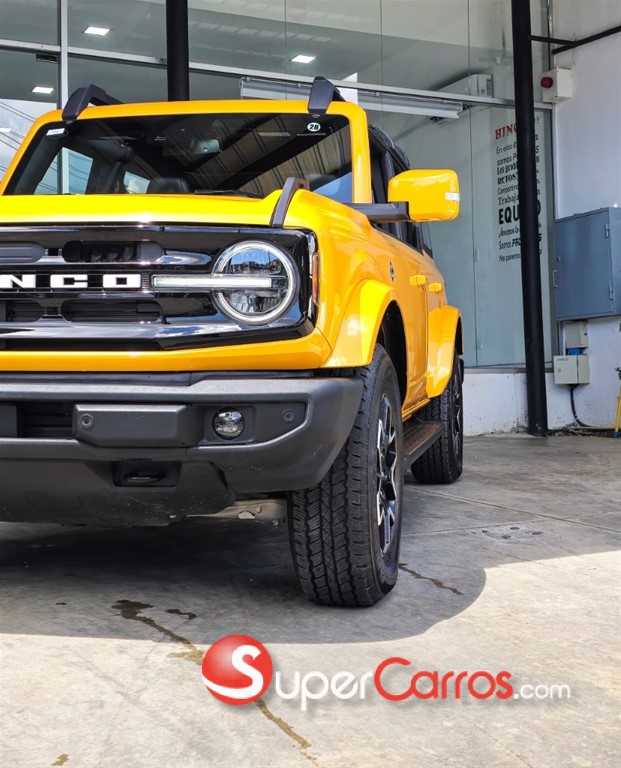 2022 Ford Bronco Outer Banks — foto 4 / 12