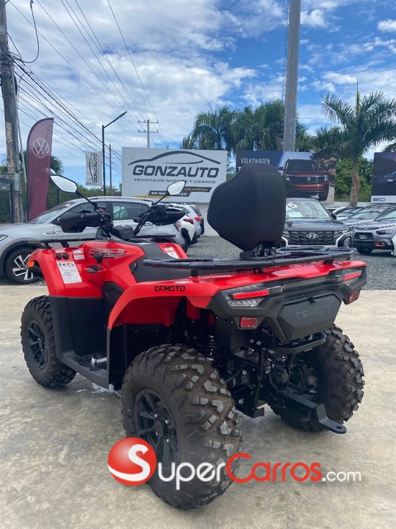 2025 CF Moto C-Force 400 — foto 3 / 7