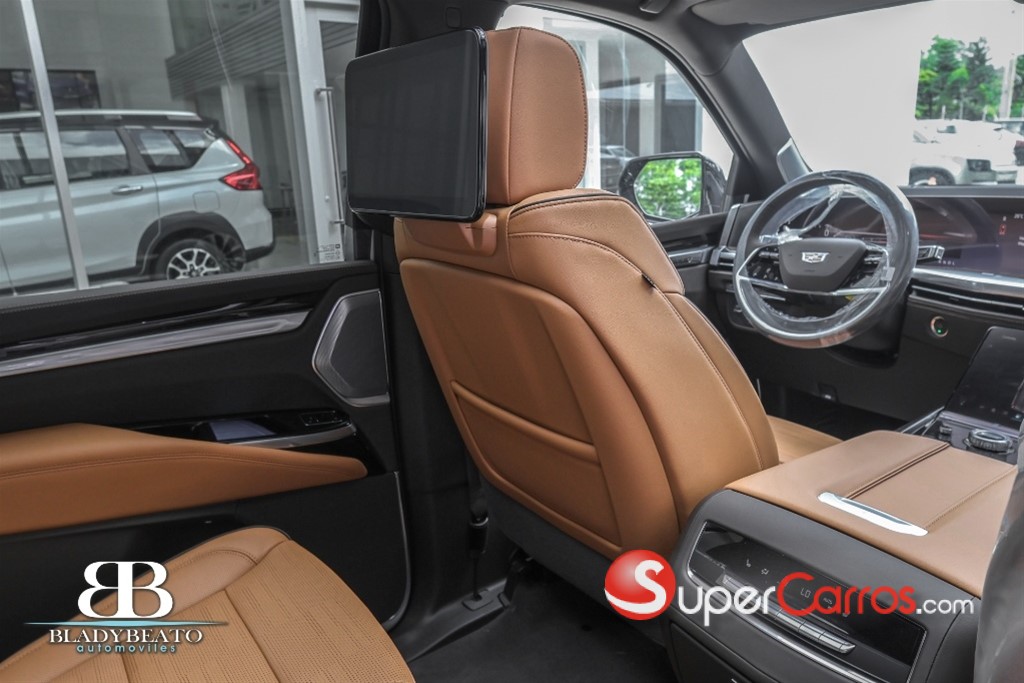 2026 Cadillac Escalade — foto 4 / 12