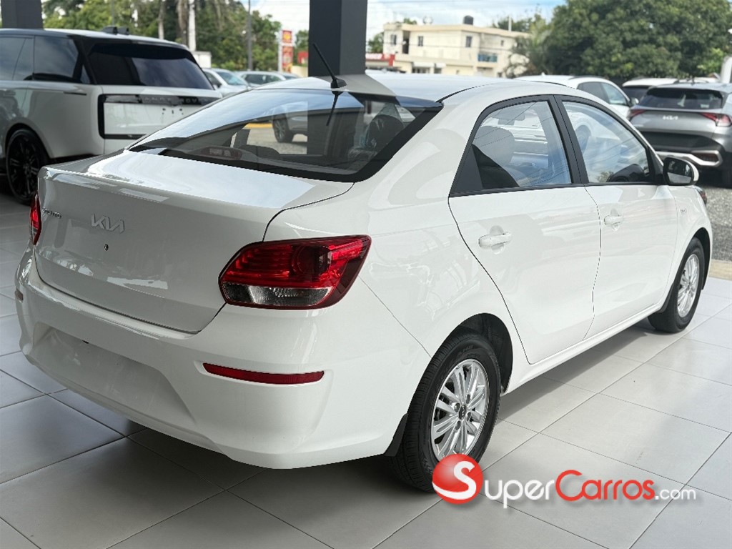 2026 Kia Soluto — foto 3 / 7