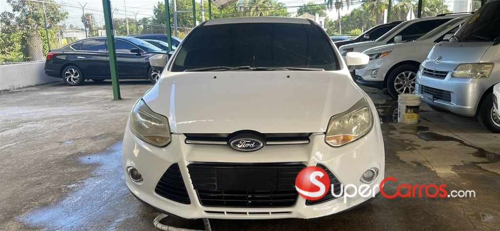2012 Ford Focus — foto 3 / 7