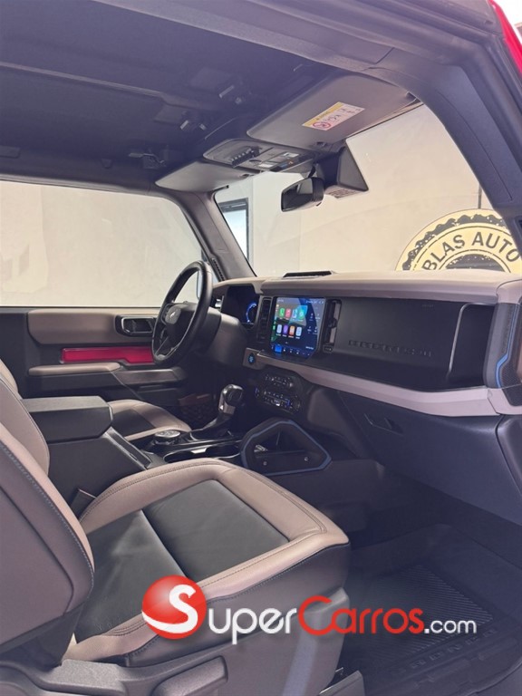 2022 Ford Bronco Wildtrak — foto 8 / 9