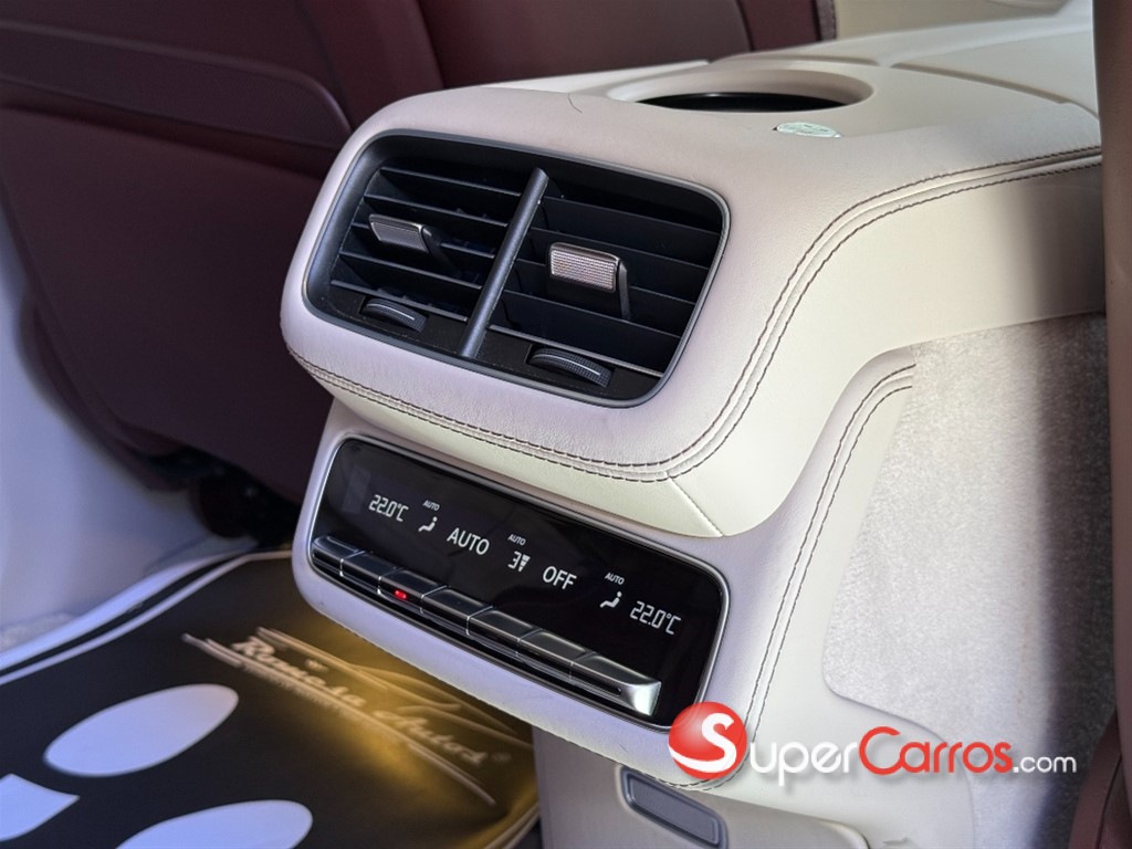 2024 Mercedes-Benz Clase GLS 600 Maybach — foto 11 / 12