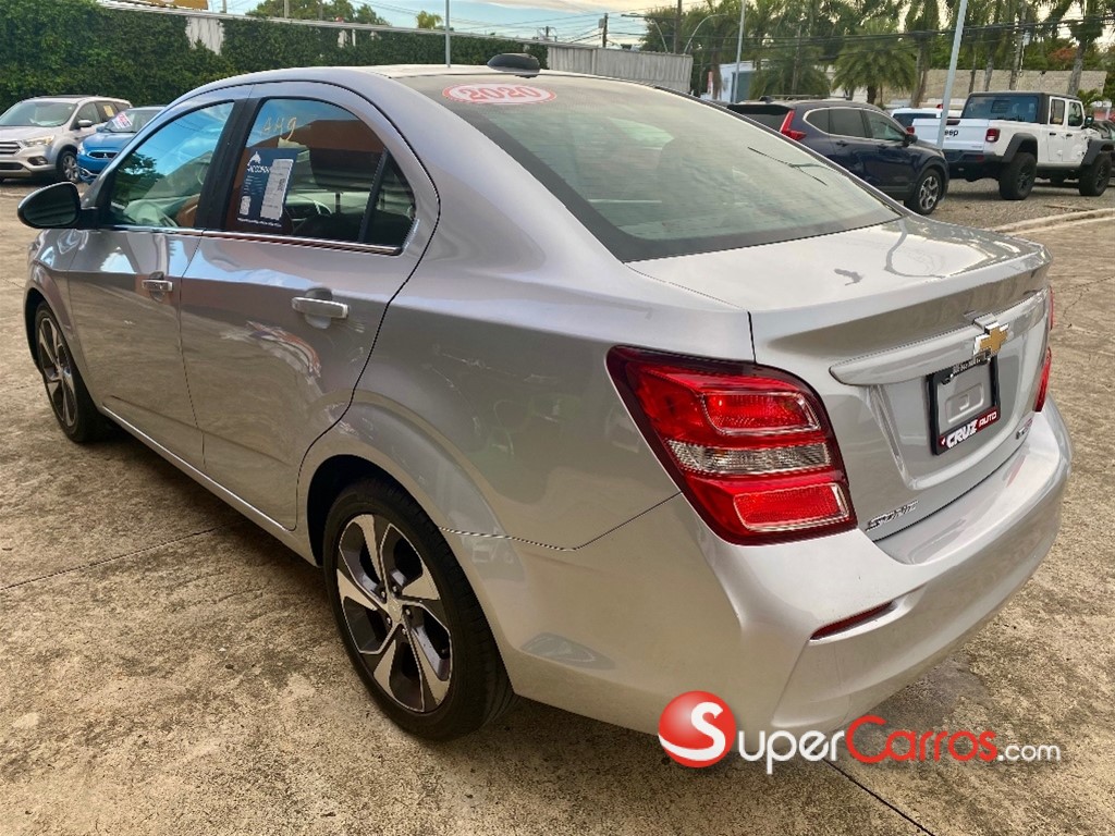 2020 Chevrolet Sonic Premier — foto 3 / 12