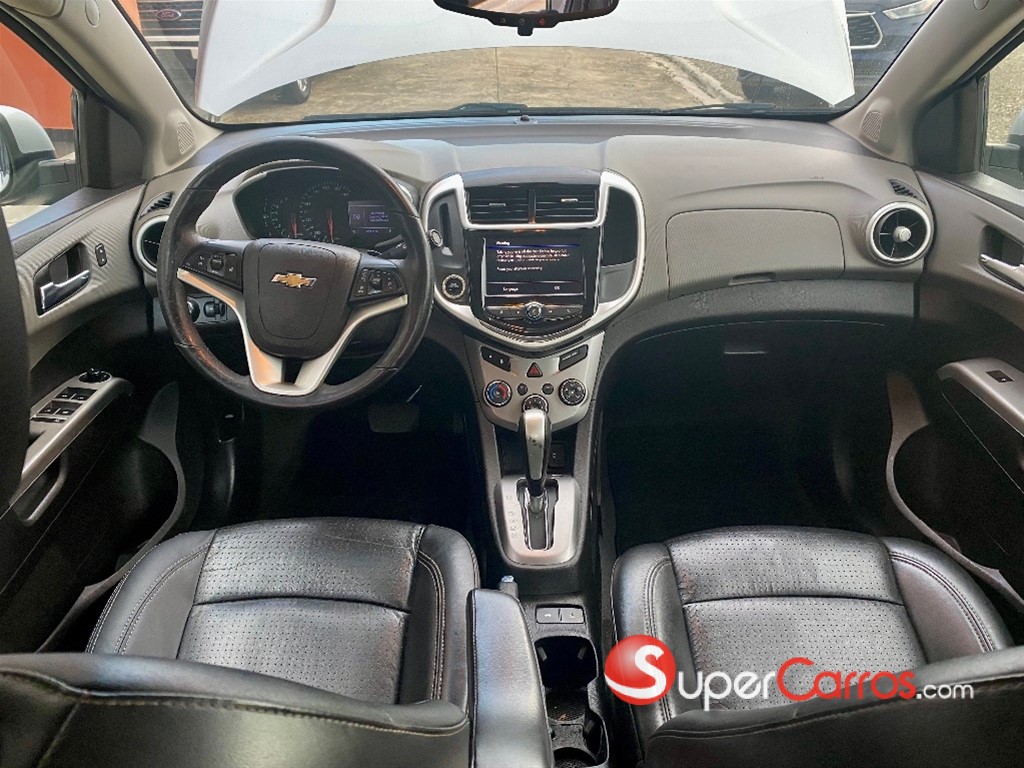 2020 Chevrolet Sonic Premier — foto 7 / 12
